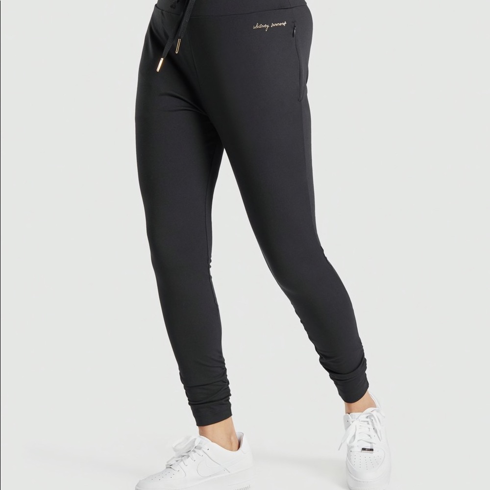 Whitney Simmons jogger black